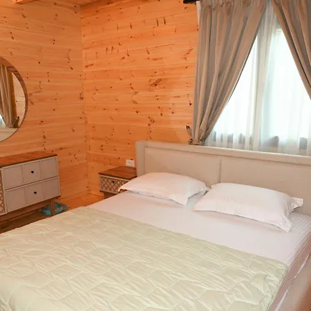 Natyra Luxe Villa Ndroq
