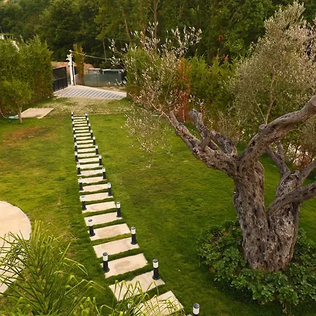 Natyra Luxe Villa