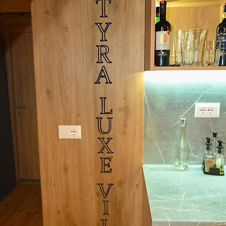 Natyra Luxe Villa *