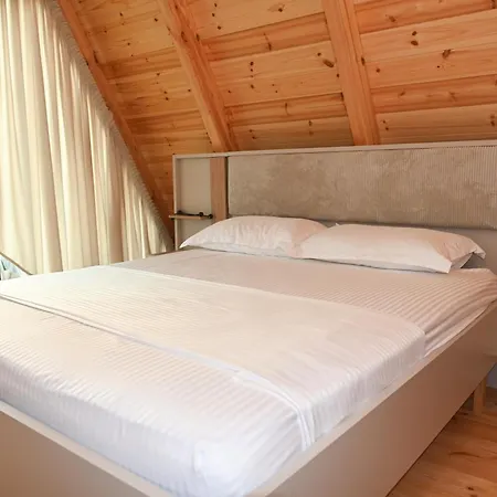 Natyra Luxe Villa