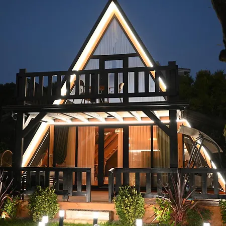 Natyra Luxe Villa
